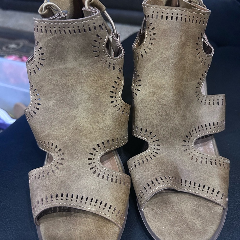 Jellypop Brown Cutout Sandals